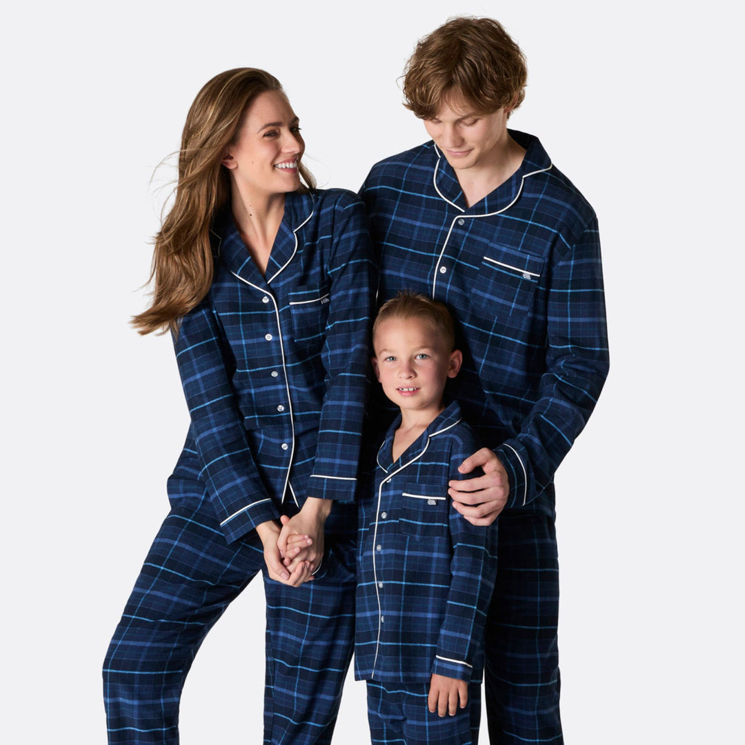 Blauer Flanell Weihnachtspyjama Familie