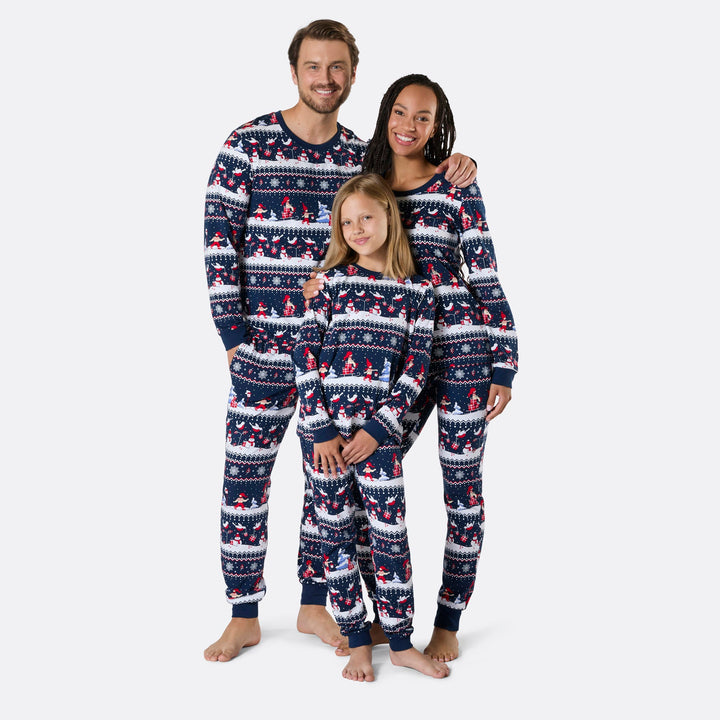 Weihnachtslandschaft Weihnachtspyjama Familie