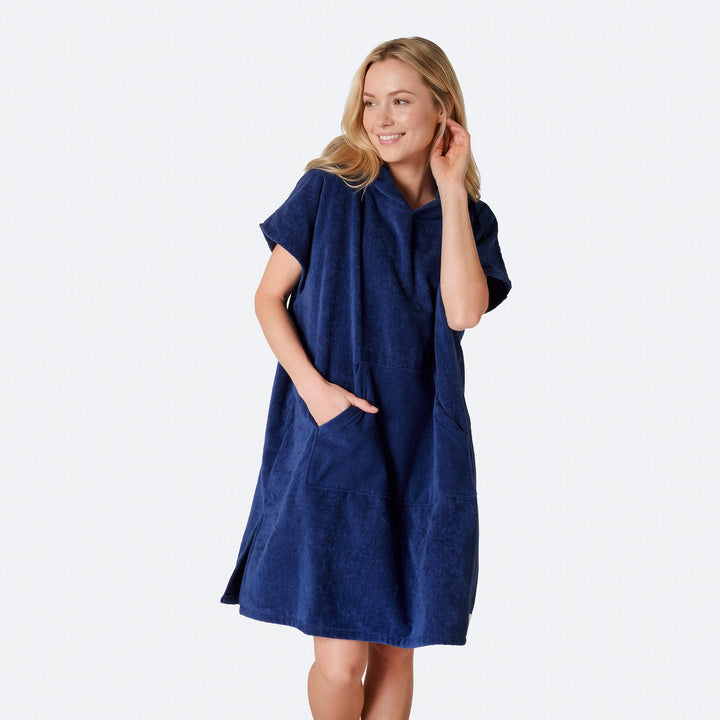 Marineblauer Badeponcho