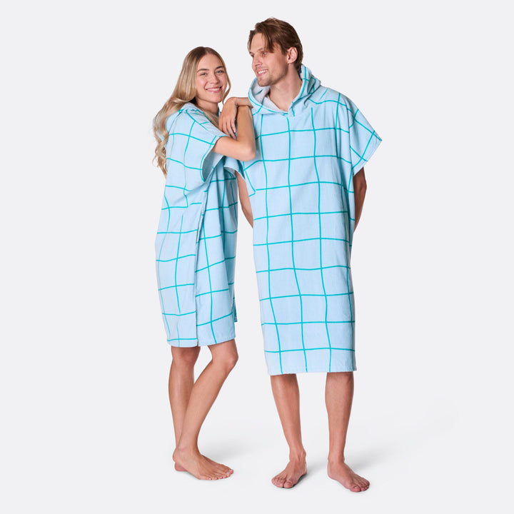 Blauer Pool Badeponcho