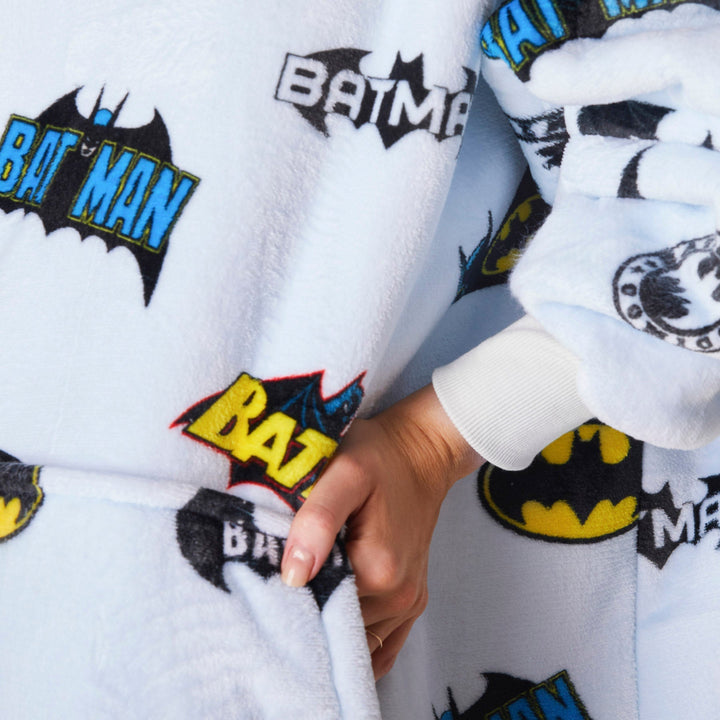 Hellblauer Batman HappyHoodie